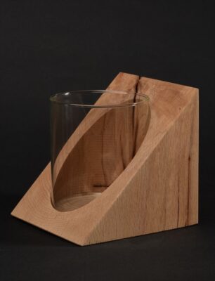 glass_in_woodl